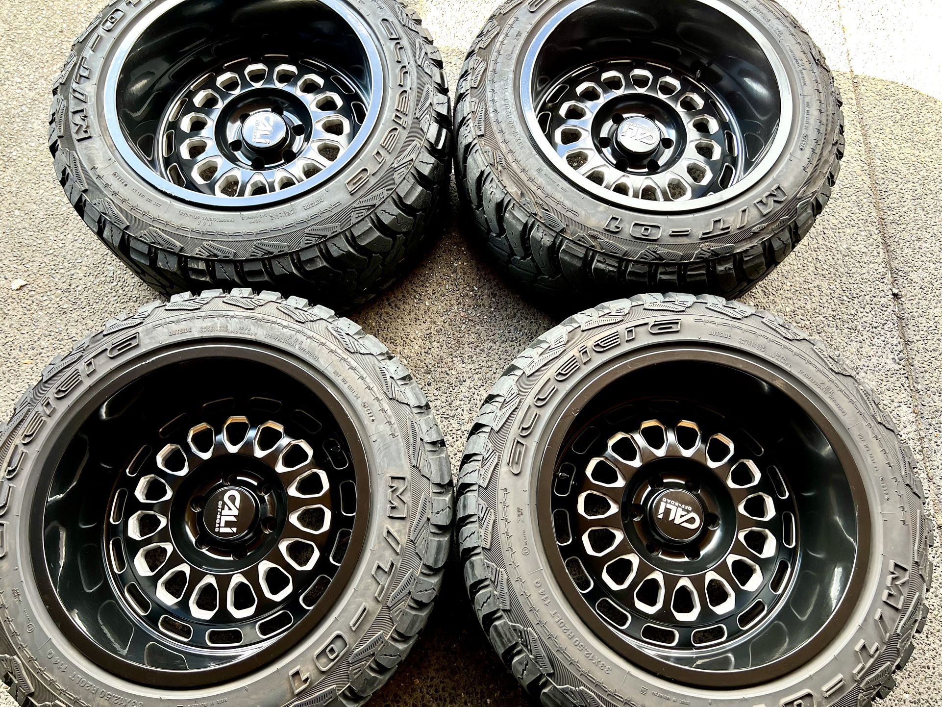 20x12 Cali wheels & tires 6x5.5 or 6x139.7
