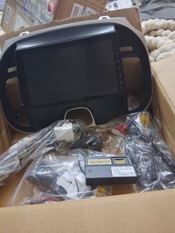 Chrysler 300 Android 10-in touch screen radio with Wi-Fi Bluetooth GPS quite a few extras