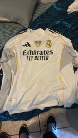 Vini jr final cup  Long sleeve