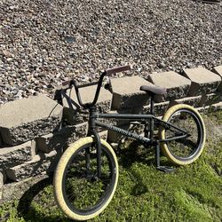Subrosa BMX Bike