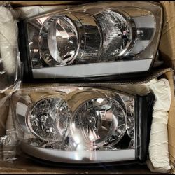 06-08 Dodge Ram LED/Drl Headlights