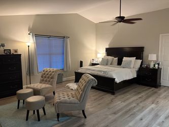 4 Piece Espresso Solid Wood Cal King Bedroom Set with box spring set