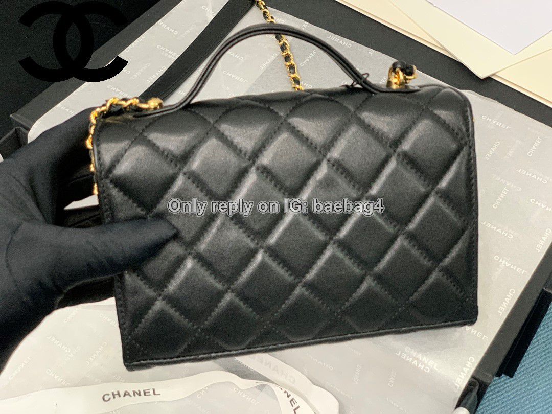 Chanel Flap Bags 163 In Stock for Sale in Orlando, FL - OfferUp
