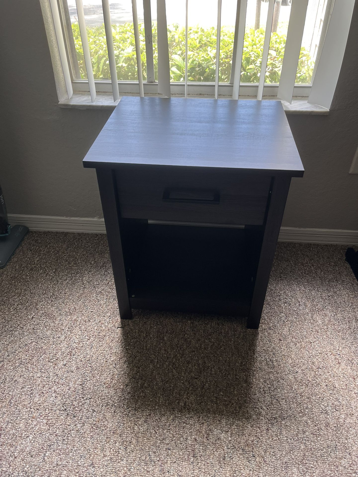 End Table/Night Stand