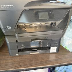 Selling 2 Printers For Sale. Both Together For $40. 