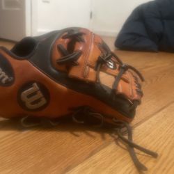 Wilson A2k 11.25 Inch Infielders Glove 