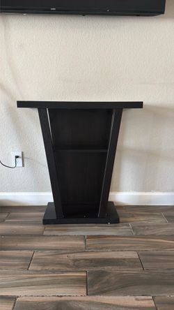 Stand shelf