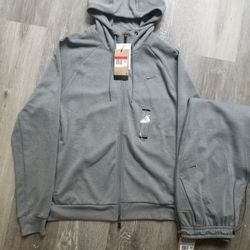 Mens Nike Drifit UV Zip Up Hoodie And Joggers Size L/m