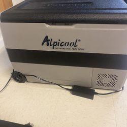 Alpicool T50 Refrigerator/Freezer