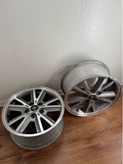 Ford Mustang wheels