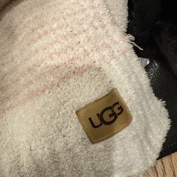 UGG Pink And White Soft Blanket
