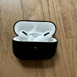 AirPods Pro With Protective Case