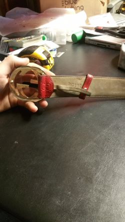 Gucci belt serial number 121282-3959-80-82 for Sale in Detroit, MI - OfferUp