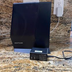 Netgear Nighthawk AX6 AX2700