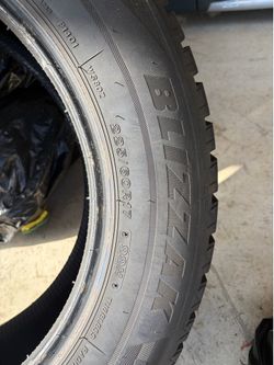 BLIZZAK Bridgestone snow tires