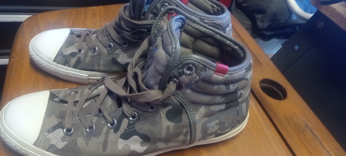 Converse Size 11 Good Condition 