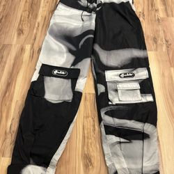 Off -White Virgil Abloh Women’s Nylon Combat Pants 💯 AUTHENTIC W/tags 