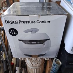 Pressure Cooker