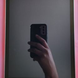 Apple IPad 5th Gen OBO