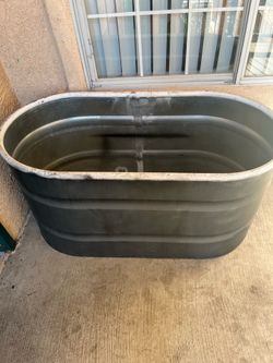 50 gallon painted galvanized outdoor tub
