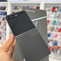 Galaxy Flip available