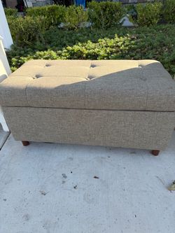 Tufted Storage Ottoman Bench