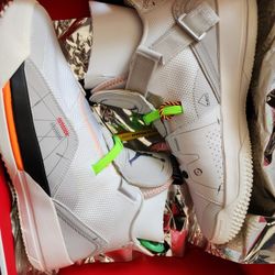 Air Jordan Basketball 🏀 Shoes Men Size 11.5