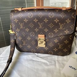 Authentic Louis Vuitton Pochette Metis Bag