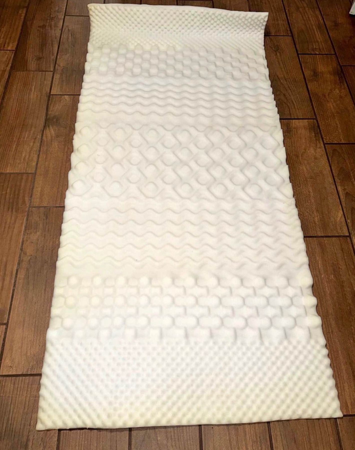 Twin memory foam mattress topper