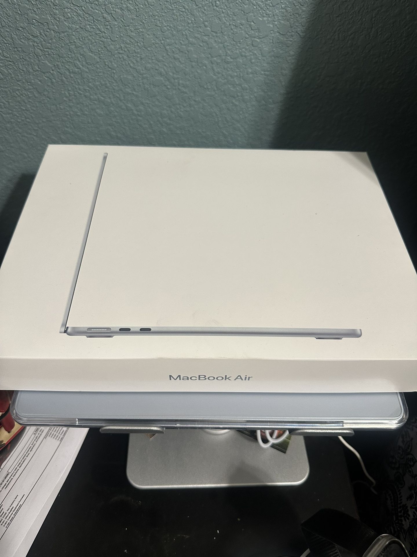 Apple Air 13” M4 Sky Blue Latest Version