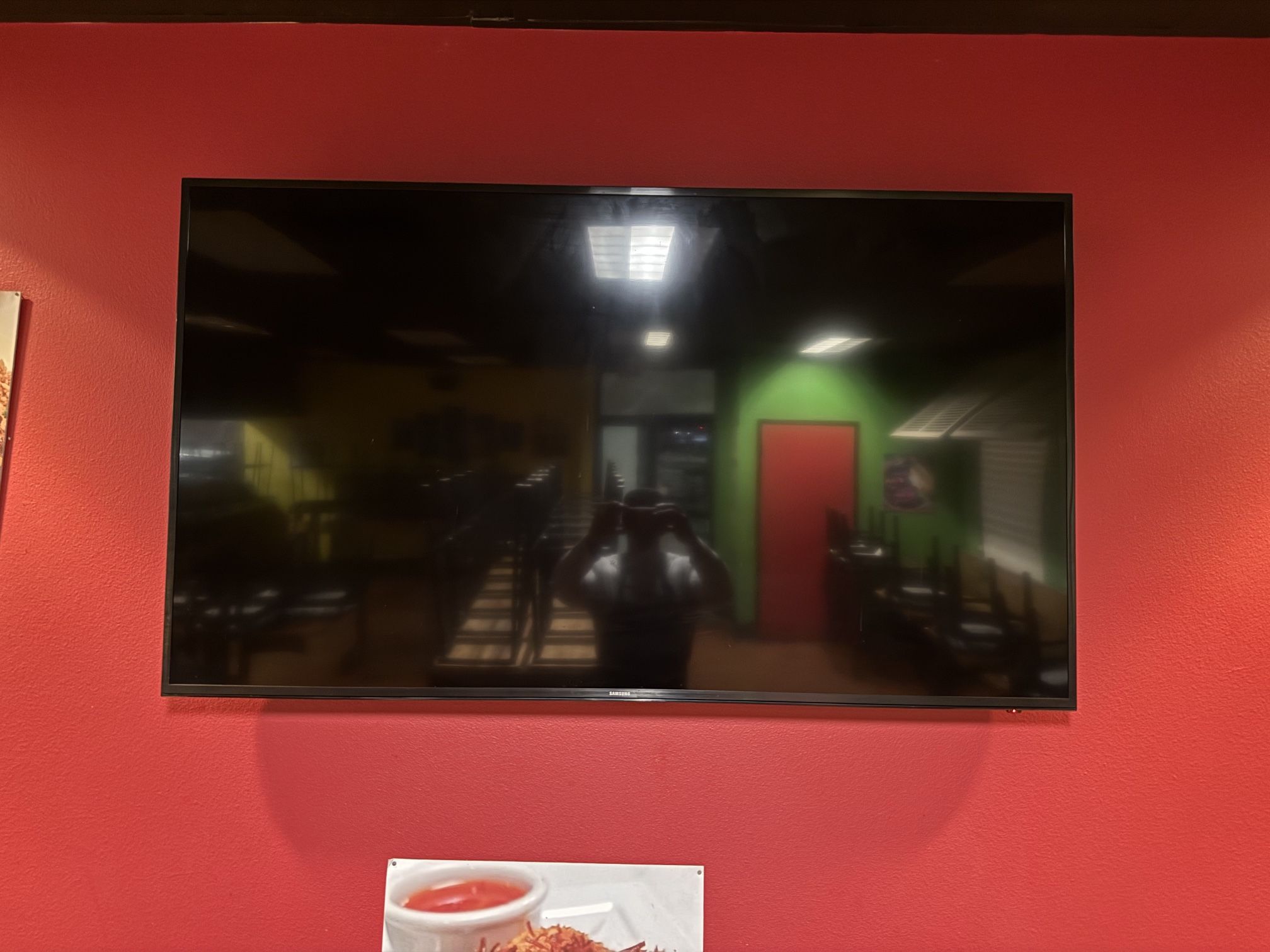 65” LCD SAMSUNG TV