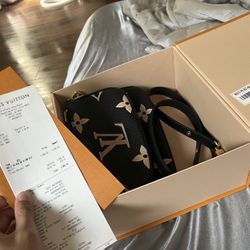 Louis vuitton bag
