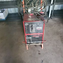 Century AC/DC Welder 2 30/140 Amp Used