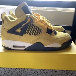Jordan Lightning 4s