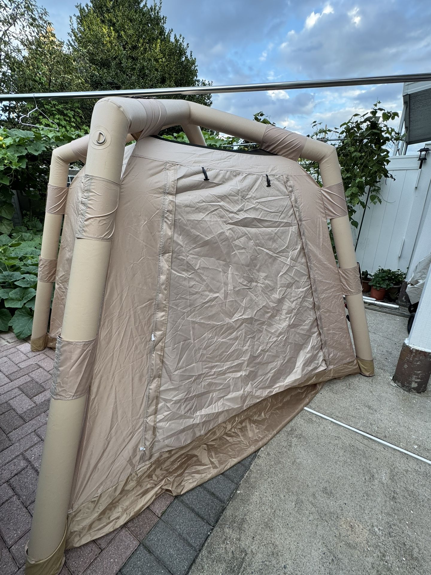 7.2' x 7.2' Inflatable Tents for Camping, Easy Setup Inflatable Tent