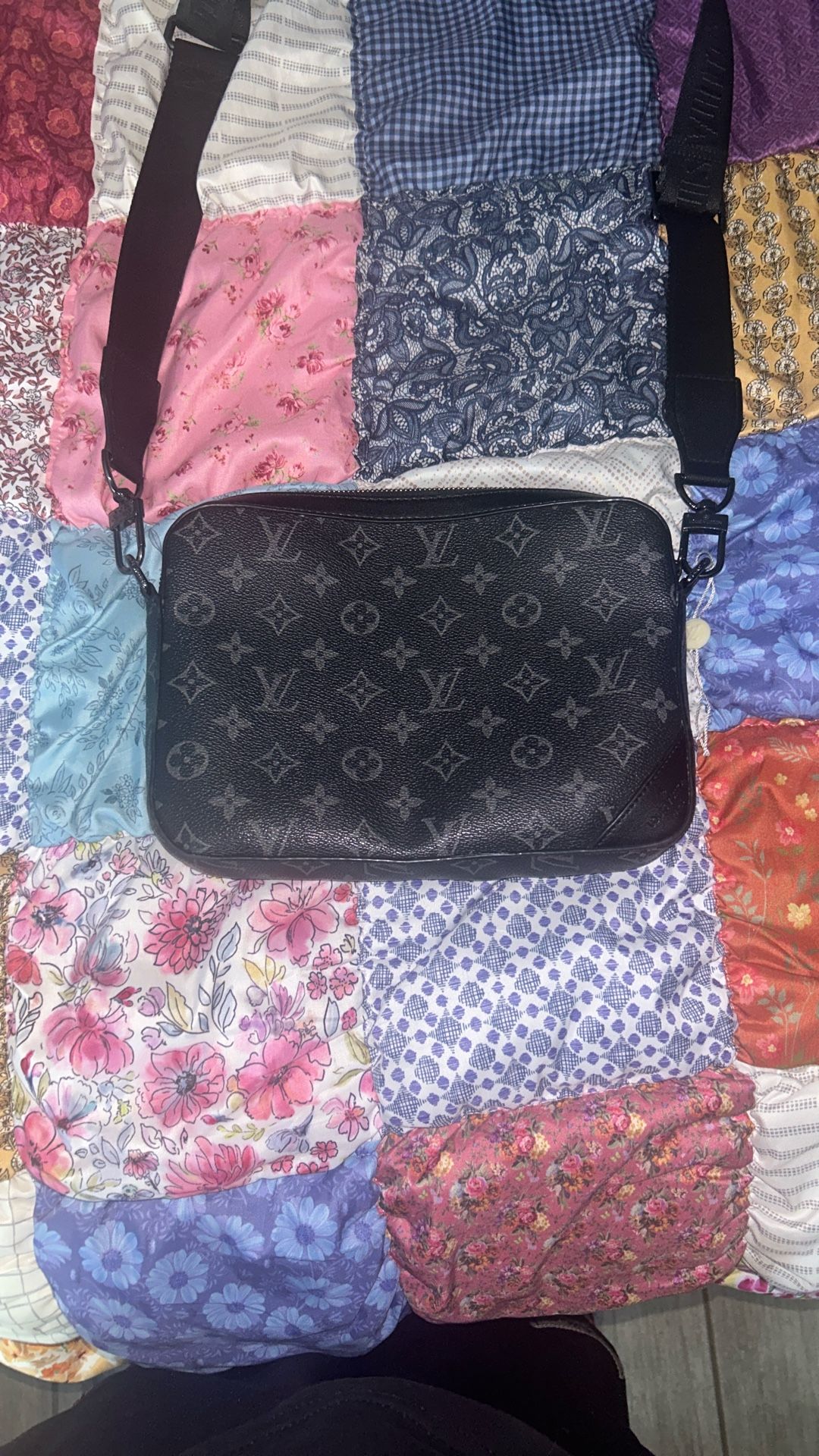 Louis Vuitton trio messenger bag