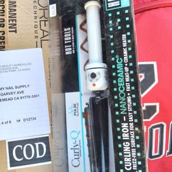 Women 🤷🏽‍♂️