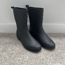 Black Rain Boots Waterproof Mid-Calf Shoes Women’s Size 38 (L)