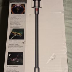 Dyson V15 Vacuum