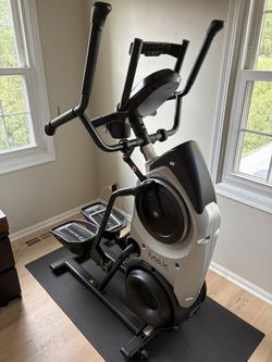 BowFlex Max Trainer M6