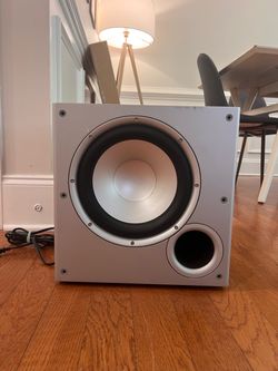 Complete Audio Setup – ELAC Speakers, Polk Subwoofer & Yamaha Receiver