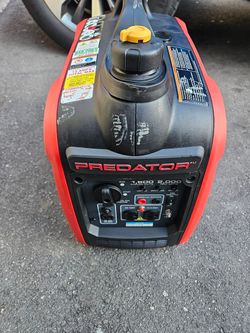 PREDATOR 2000 Watt SUPER QUIET Inverter Generator