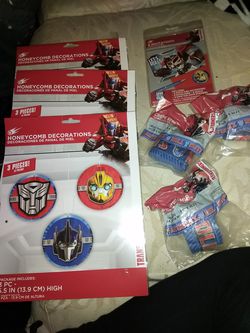 Small transformers party set