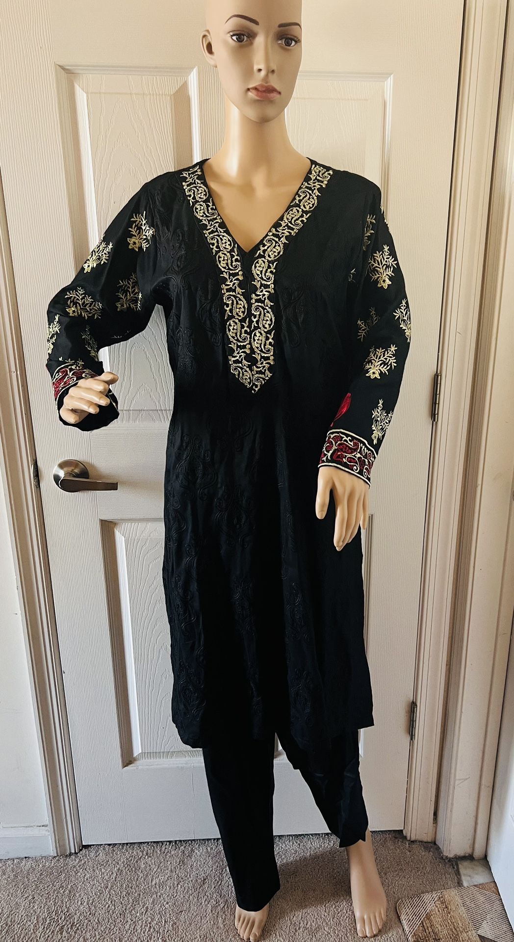 Pakistani Indian 2 Piece Embroidered Dress