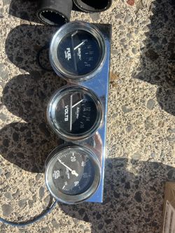 Gauge Cluster