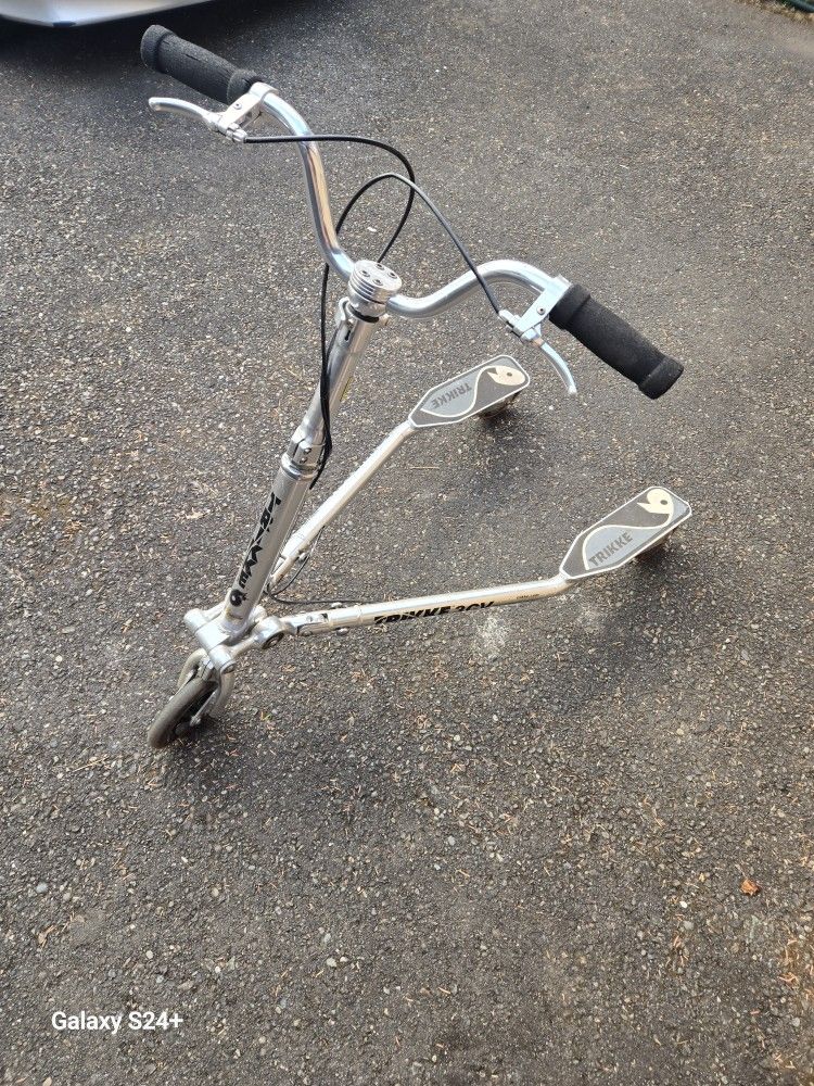 Trikke 6, Scooter