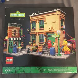Sesame Street LEGO set