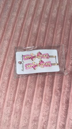 Hair clips
