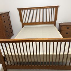 Queen Size Bedroom Set Solid Wood