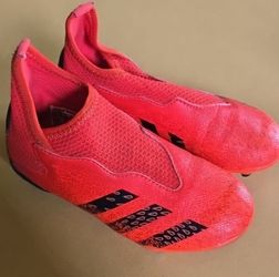 Adidas Predator Soccer Boys Size 10.5K Slip On Cleats Red & Black.